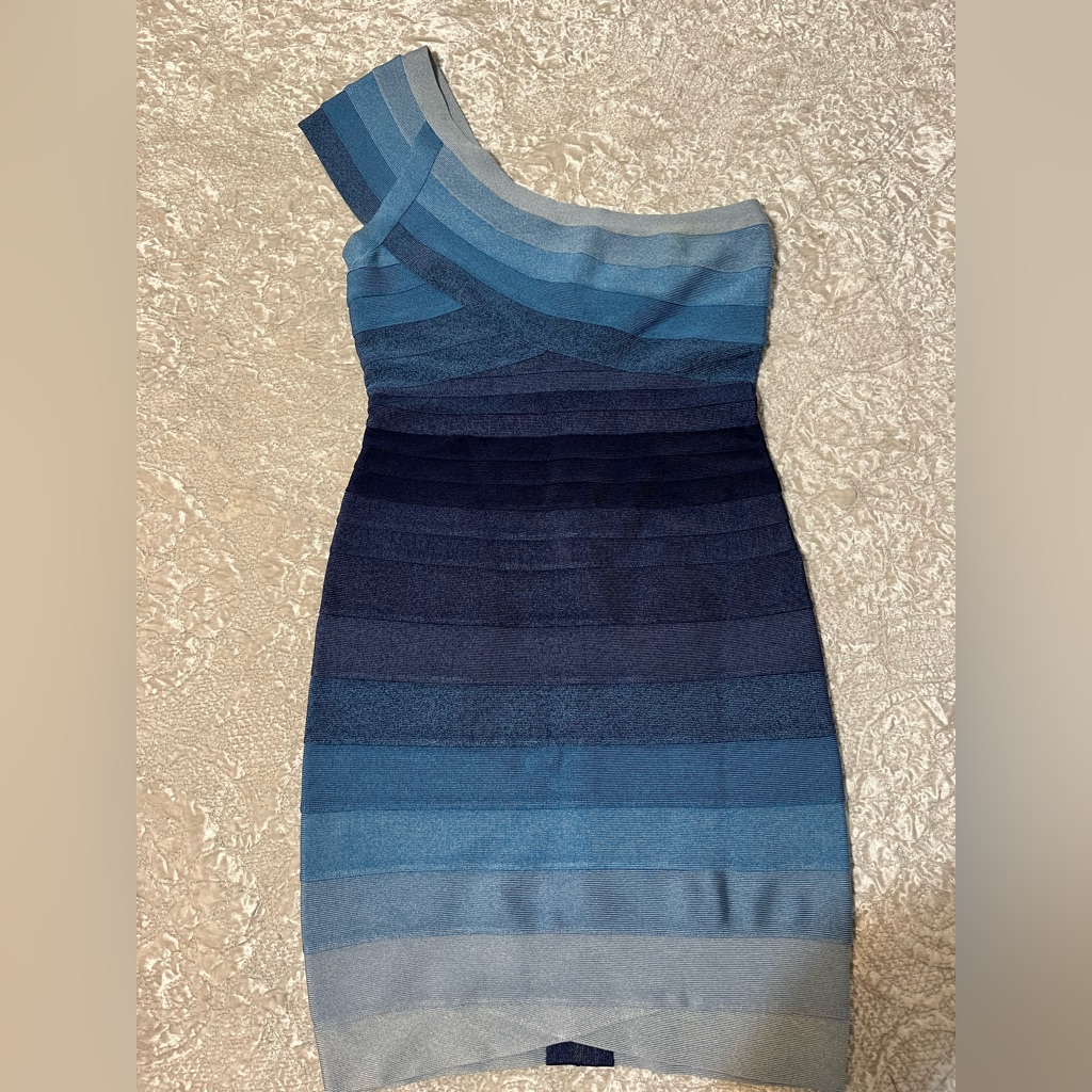 Herve Leger One-Shoulder Ombr Blue Bandage Dress. Medium. Bodycon Authetic